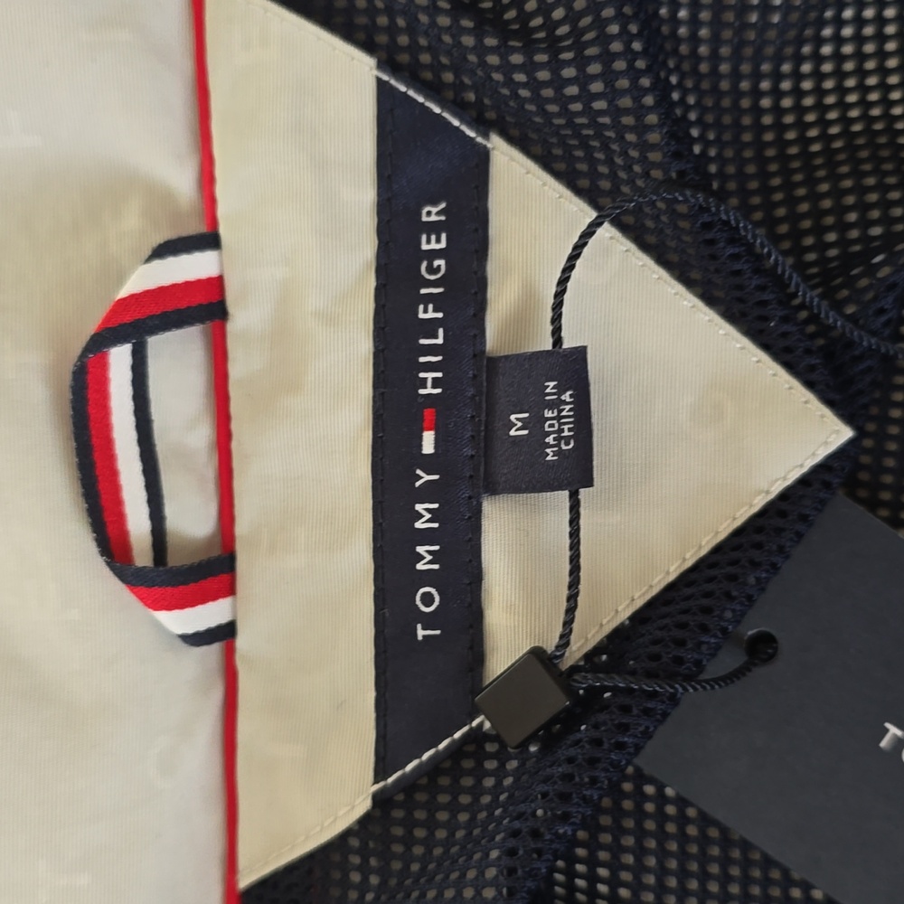 Tommy Hilfiger Hooded Water Resistant Jacket Size M Medium Light Gray - Picture 9 of 9